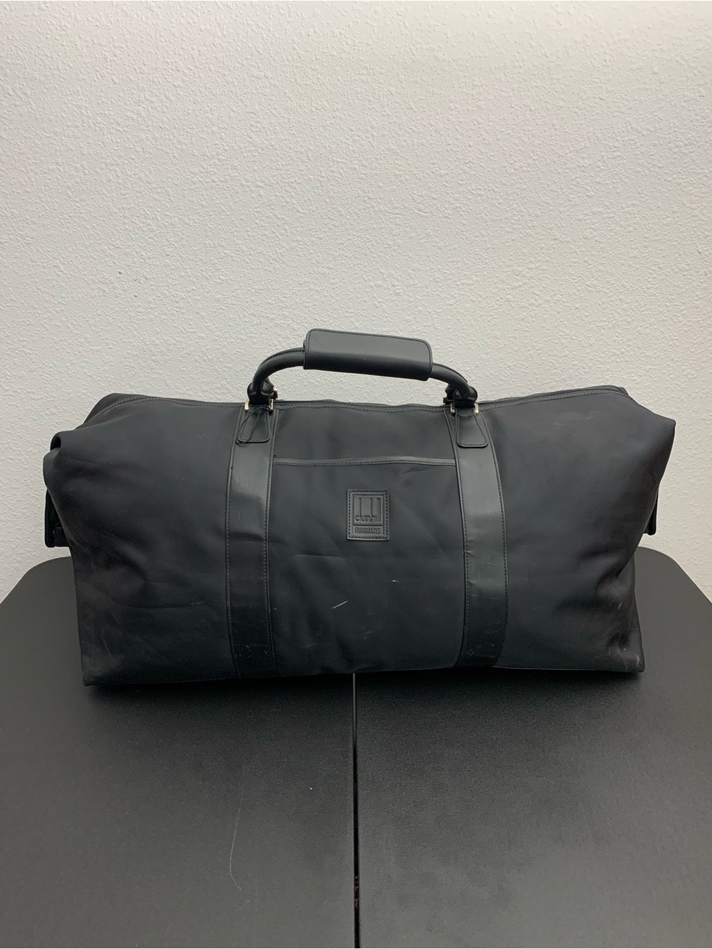 Black Men's Duffel Travel Bag - Classic Carryall